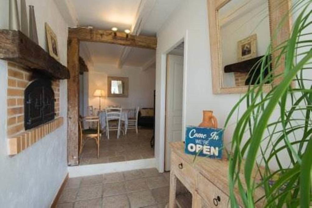 Auberge Du Canabal Lauzerte Zewnętrze zdjęcie